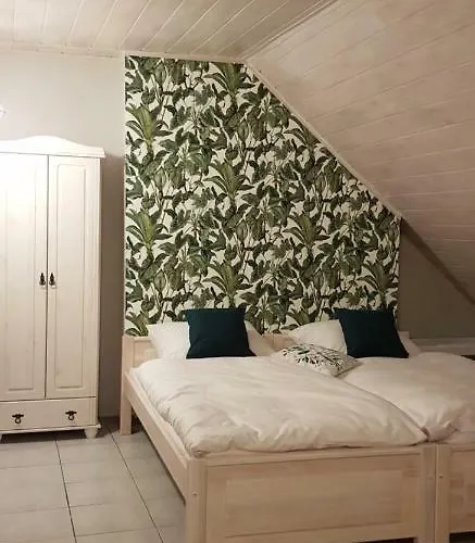 Niewinne - Chianti Holiday home Zywiec